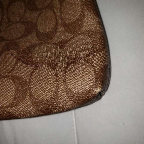 🔥Coach Rvsble Tote/MATC Crossbody🔥 - Picture 7 of 9